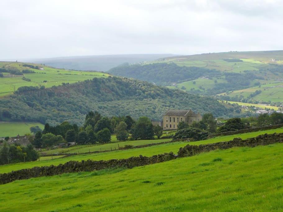 Chapel Cottage - Luxury Country Retreat Luddendenfoot Exterior photo