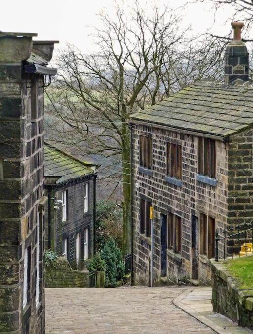 Chapel Cottage - Luxury Country Retreat Luddendenfoot Exterior photo